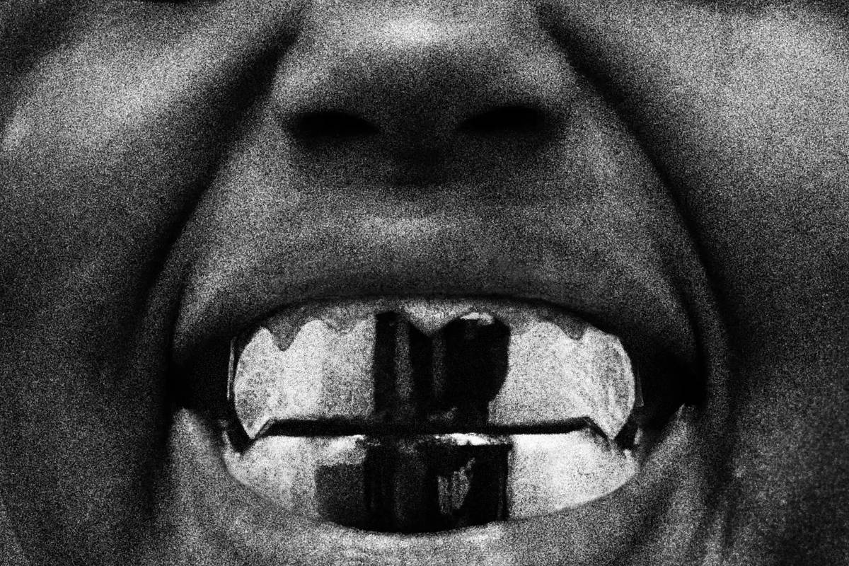 Novo disco de Kanye West não tira astro da prisão que criou para si