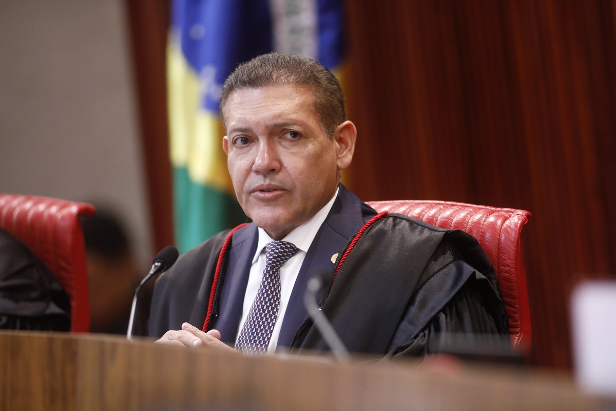 Posse de Nunes Marques como presidente do TSE será em 12 de maio