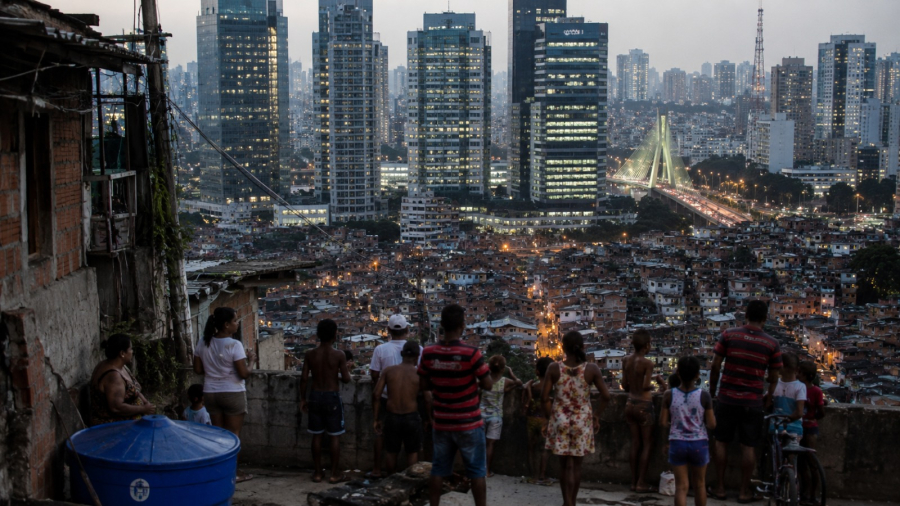 “Que País É Este?”: quase 50 anos depois, o Brasil ainda convive com as mesmas feridas sociais e políticas