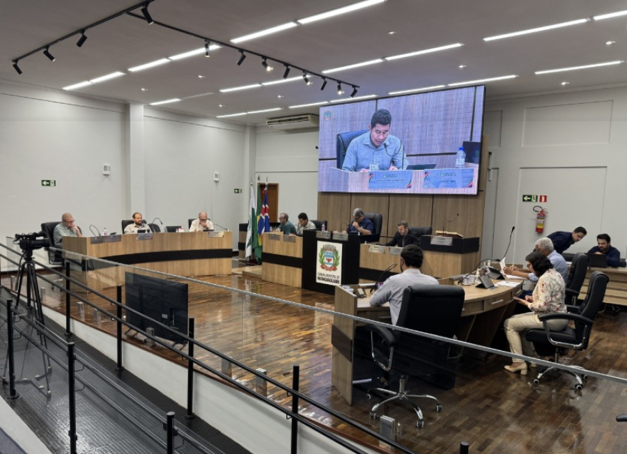 Câmara de Mandaguari aprova recursos para salões comunitários, associação de servidores e fundos municipais
