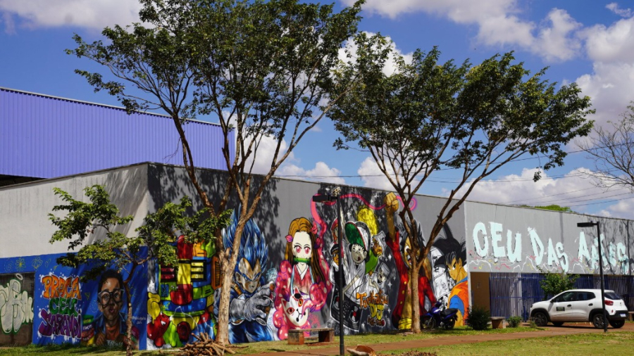 Praça CEU se transforma em galeria de arte urbana a céu aberto em Sarandi