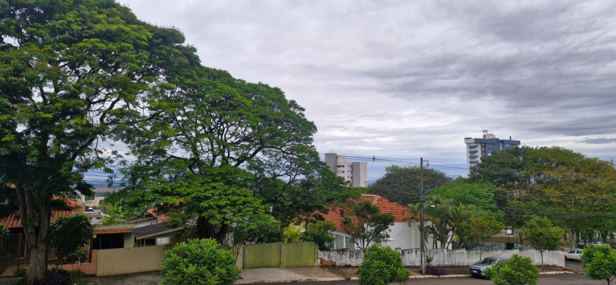 Quinta-feira deve registrar pancadas de chuva em Marialva; sol e calor voltam na sexta e no fim de semana